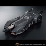 BANDAI Model Kit 1/35 BATMAN 1989 BATMOBILE (BATMAN VER.) - Image 5