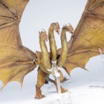 HIYA TOYS Godzilla: The king of the monsters KING GHIDORAH (Gravity Beam version) - Image 4